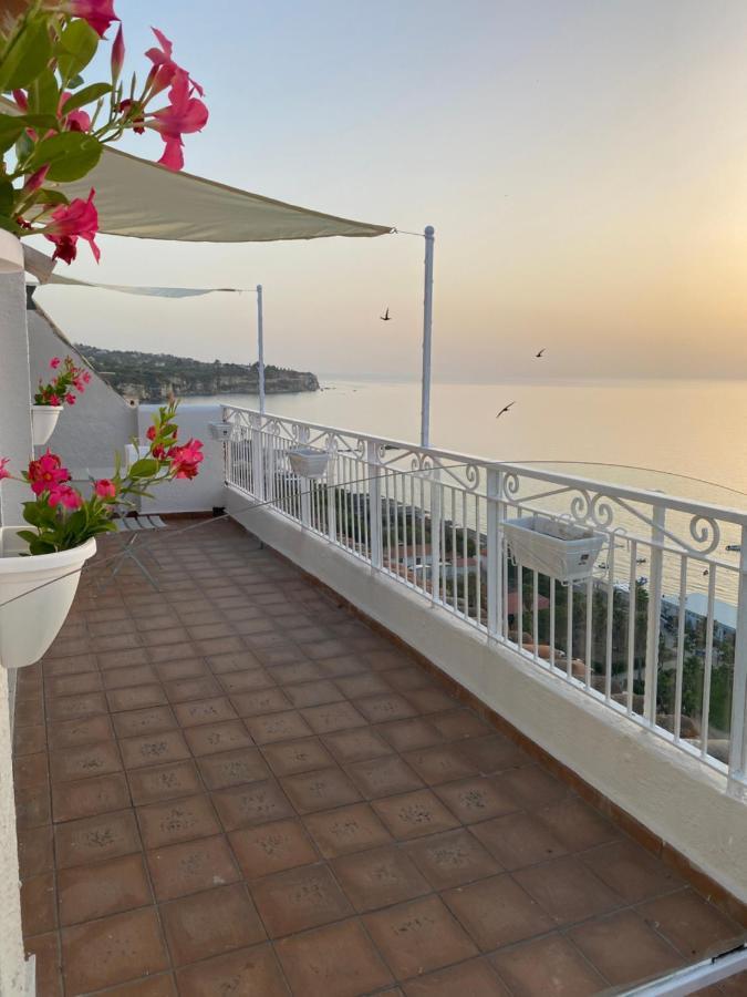 Bluemind Hotell Tropea Eksteriør bilde
