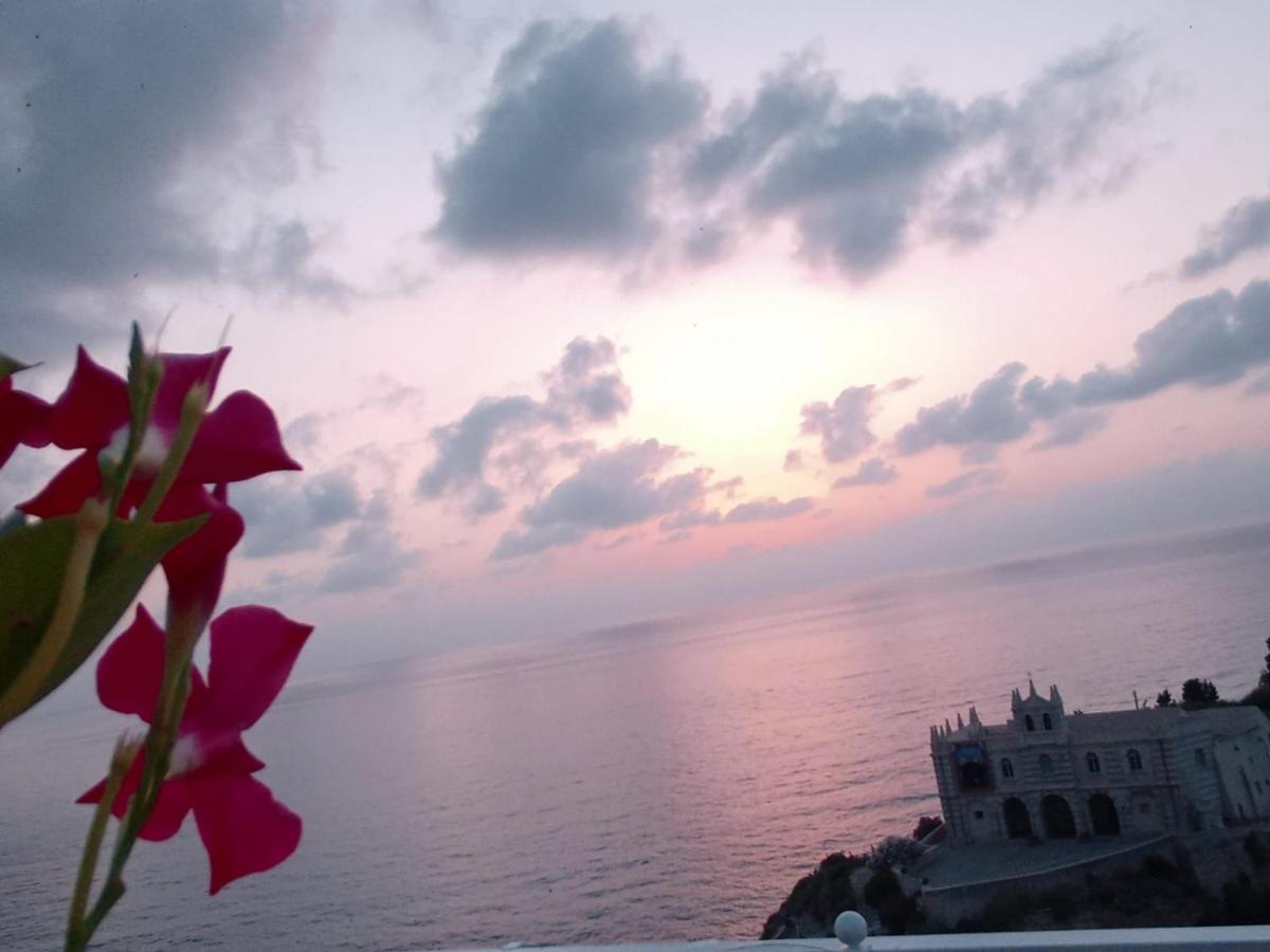 Bluemind Hotell Tropea Eksteriør bilde