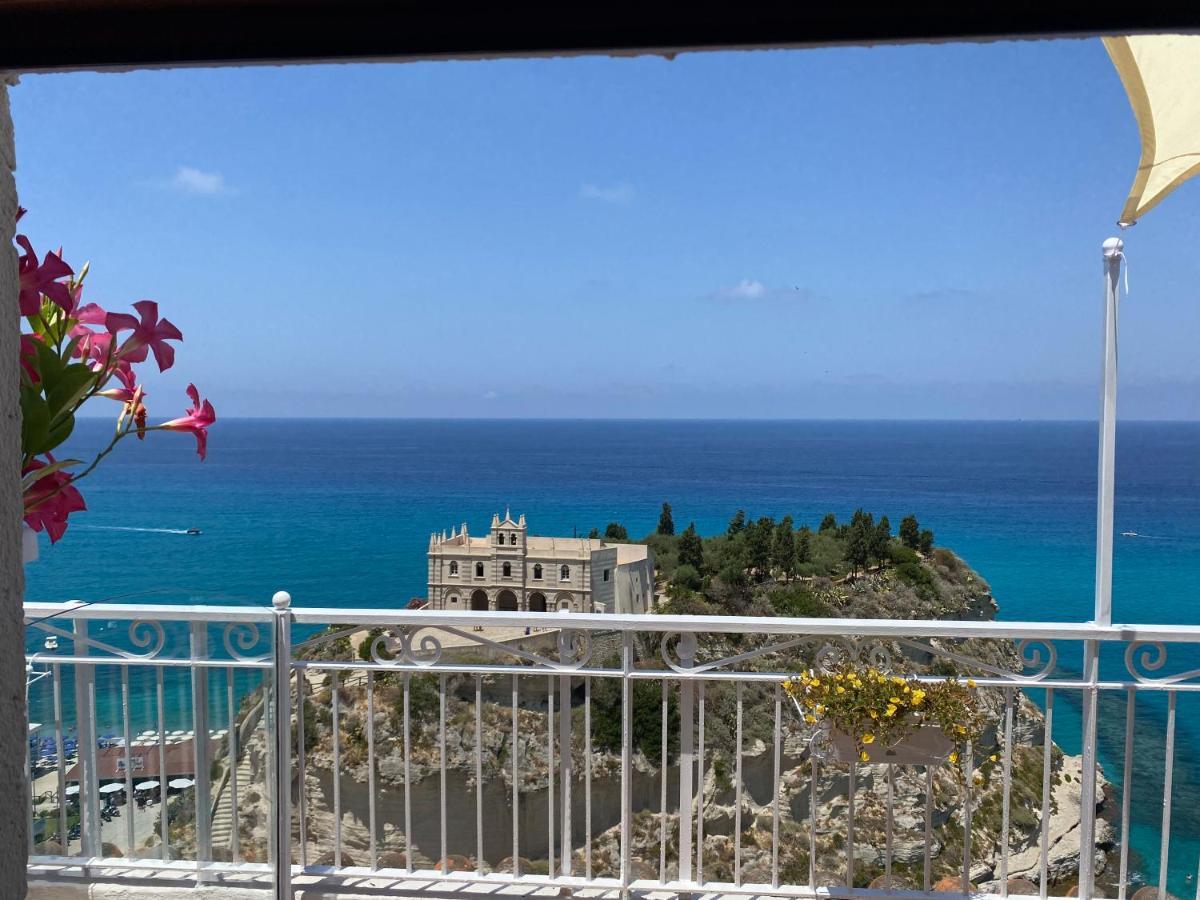 Bluemind Hotell Tropea Eksteriør bilde