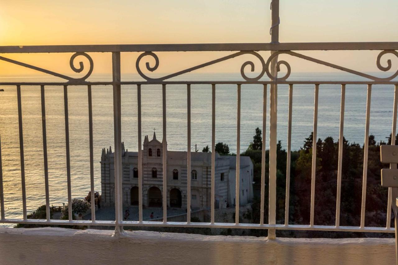 Bluemind Hotell Tropea Eksteriør bilde