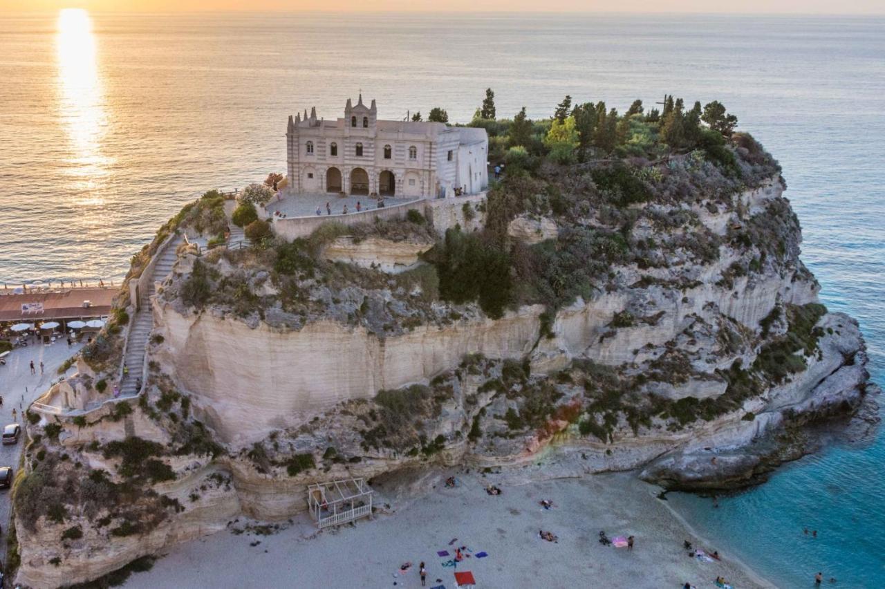 Bluemind Hotell Tropea Eksteriør bilde